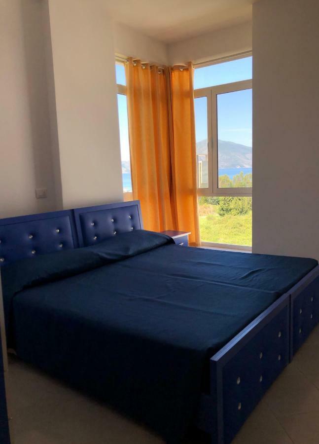 Rainbow Holiday Apartments Vlorë Exteriör bild