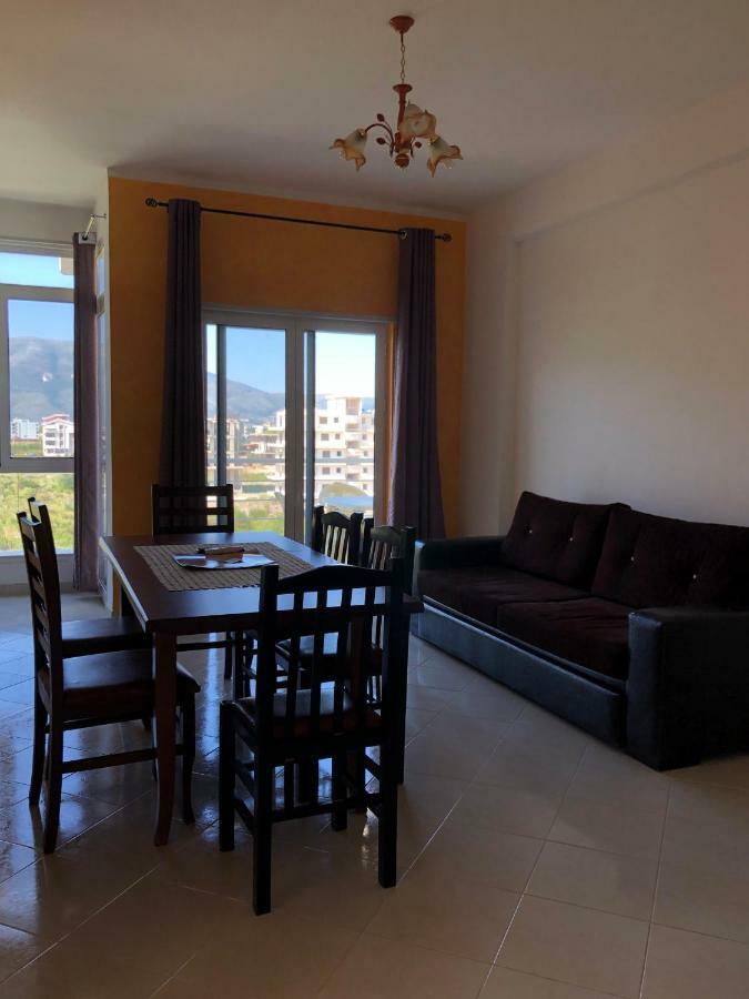Rainbow Holiday Apartments Vlorë Exteriör bild